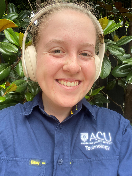 Library survey student winner